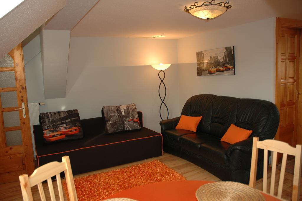 Alom Kucko Apartman Zalaegerszeg Pokój zdjęcie