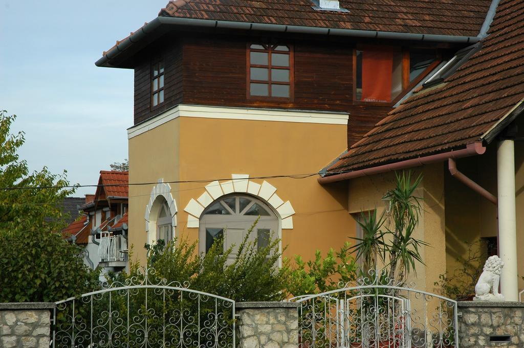 Alom Kucko Apartman Zalaegerszeg Pokój zdjęcie
